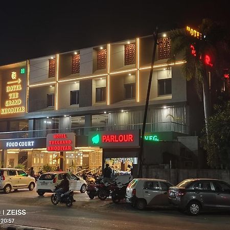 Hotel The Grand Khodiyar Visnagar Экстерьер фото