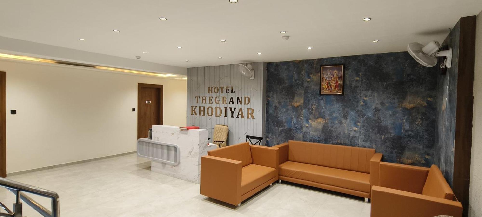 Hotel The Grand Khodiyar Visnagar Экстерьер фото