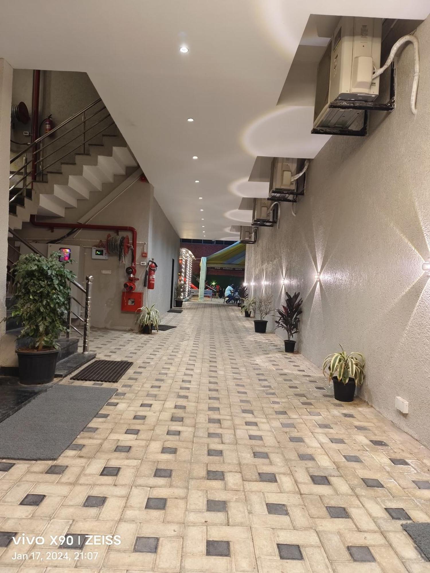 Hotel The Grand Khodiyar Visnagar Экстерьер фото